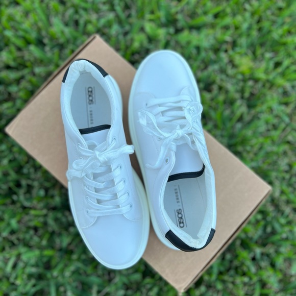 ASOS DESIGN DORO white chunky lace up sneakers - Picture 3 of 7